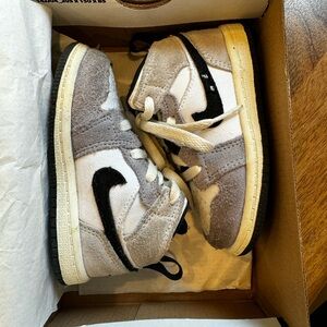 Jordan 1 mid se craft